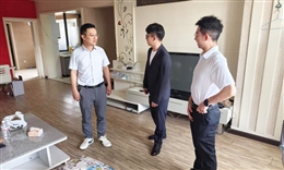 taptap总经理走进职工宿舍 倾听职工心声